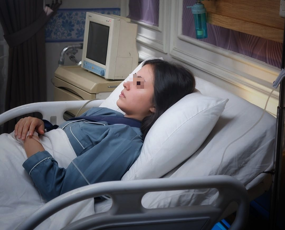 Thiếu nữ 19 tuổi mắc ung thư dạ dày vì ăn món thịt thơm nức mũi, "vạn người mê" 4 lần mỗi tuần - Ảnh 1.