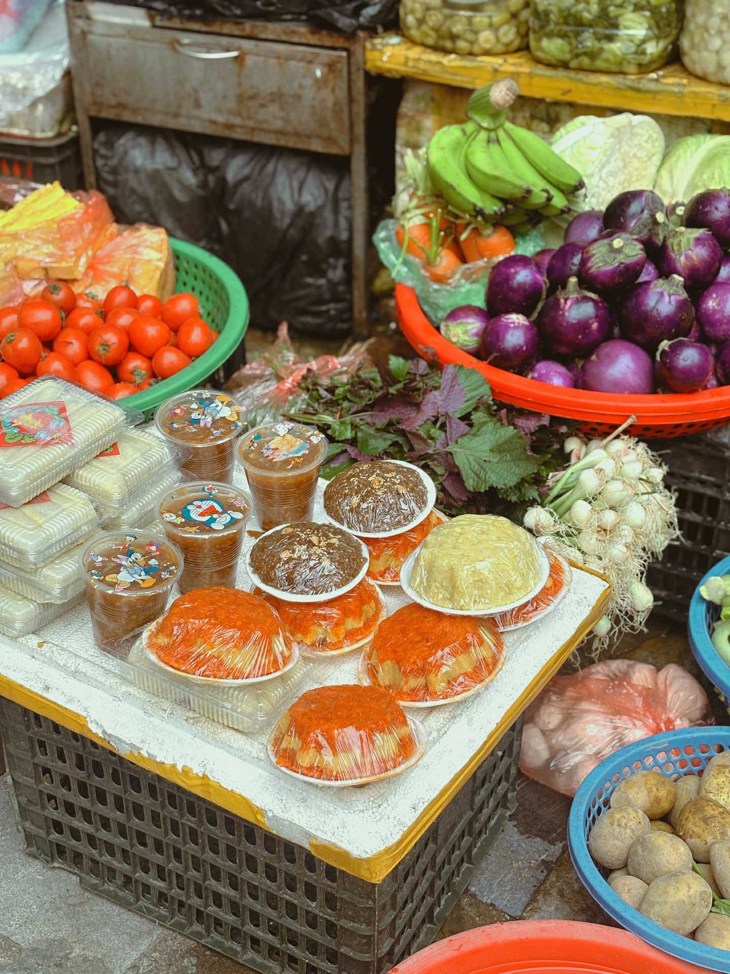 Rằm tháng Chạp: Chợ Hàng Bè vắng dần, "chợ nhà giàu" này bất ngờ lên ngôi - Ảnh 9. Rằm tháng Chạp: Chợ Hàng Bè vắng dần, "chợ nhà giàu" này bất ngờ lên ngôi - Ảnh 9.