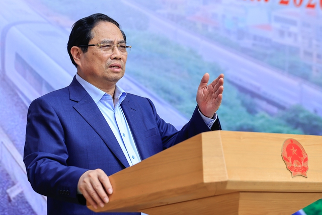 Thủ tướng chỉ đạo "nóng" về dự án đường sắt cao tốc Bắc – Nam sau khi Vingroup xin rút lui - Ảnh 1.