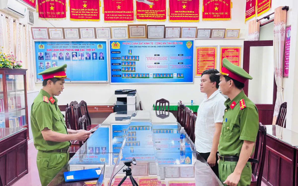 Cho vay lãi nặng trong 30 ngày, thu lãi gần nửa tỷ đồng - Ảnh 1.