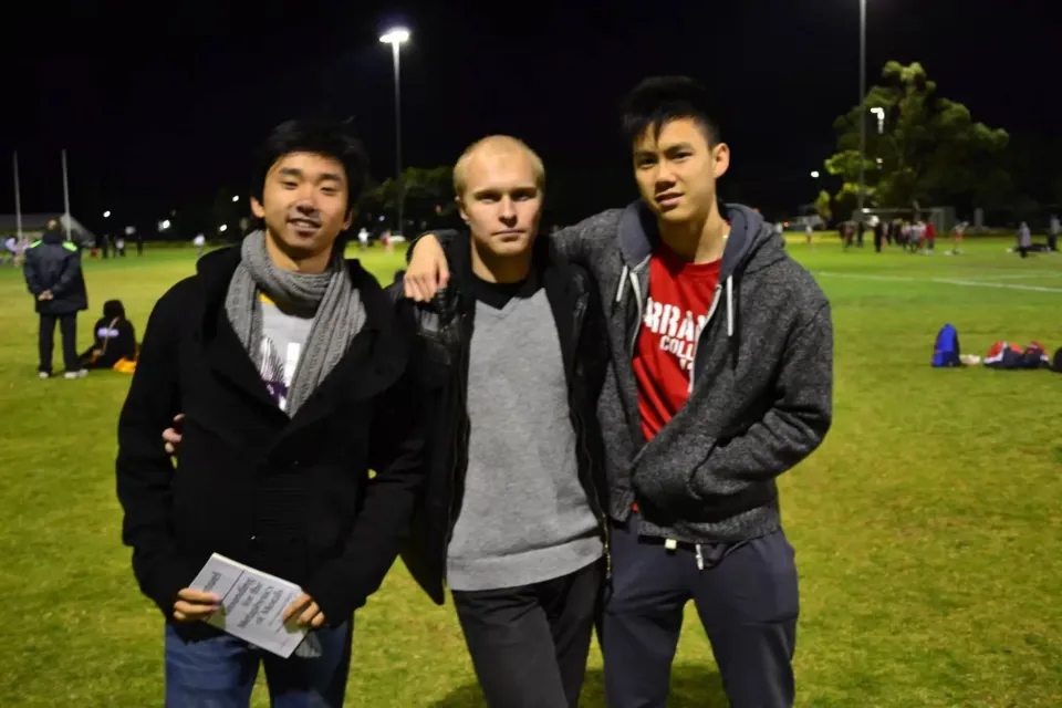 photo-1770001298642 photo-1770001298642