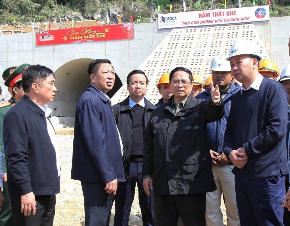 Thủ tướng yêu cầu thông xe cao tốc nối tới cửa khẩu Lạng Sơn trước ngày 30/4- Ảnh 2.