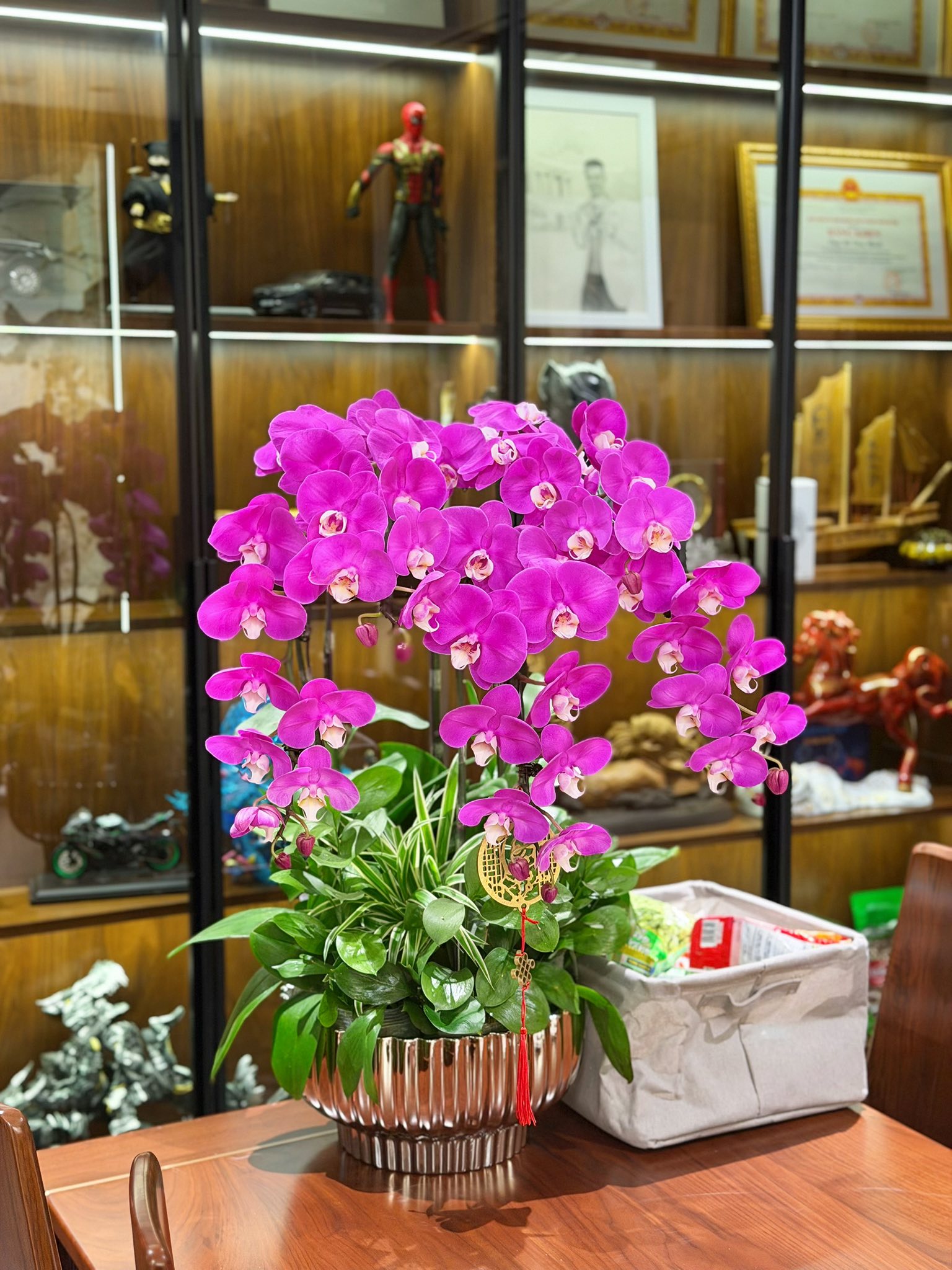 Cuộc sống của Duy Mạnh và vợ tiểu thư Hà thành trong cơ ngơi 5 tầng ở trung tâm phố cổ, netizen “chỉ biết ước”- Ảnh 3. Cuộc sống của Duy Mạnh và vợ tiểu thư Hà thành trong cơ ngơi 5 tầng ở trung tâm phố cổ, netizen “chỉ biết ước”- Ảnh 3.