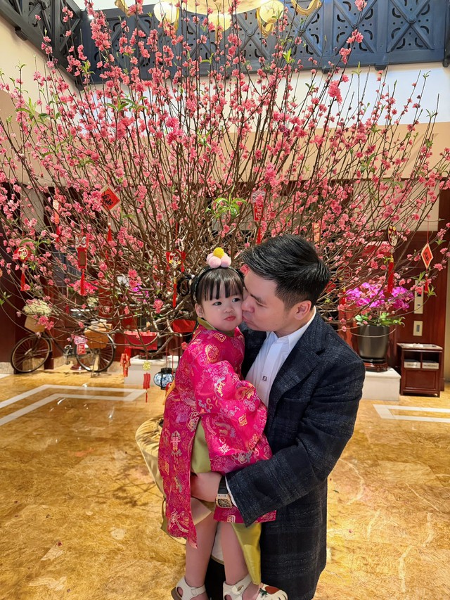 Ái nữ Đỗ Mỹ Linh đúng chất tiểu thư 