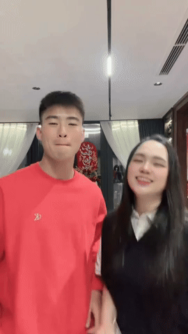 Cuộc sống của Duy Mạnh và vợ tiểu thư Hà thành trong cơ ngơi 5 tầng ở trung tâm phố cổ, netizen “chỉ biết ước”- Ảnh 1. Cuộc sống của Duy Mạnh và vợ tiểu thư Hà thành trong cơ ngơi 5 tầng ở trung tâm phố cổ, netizen “chỉ biết ước”- Ảnh 1.