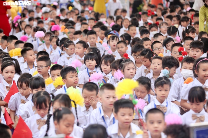 Cách giúp trẻ tránh 'sốc tâm lý' khi đi học sau Tết- Ảnh 2.