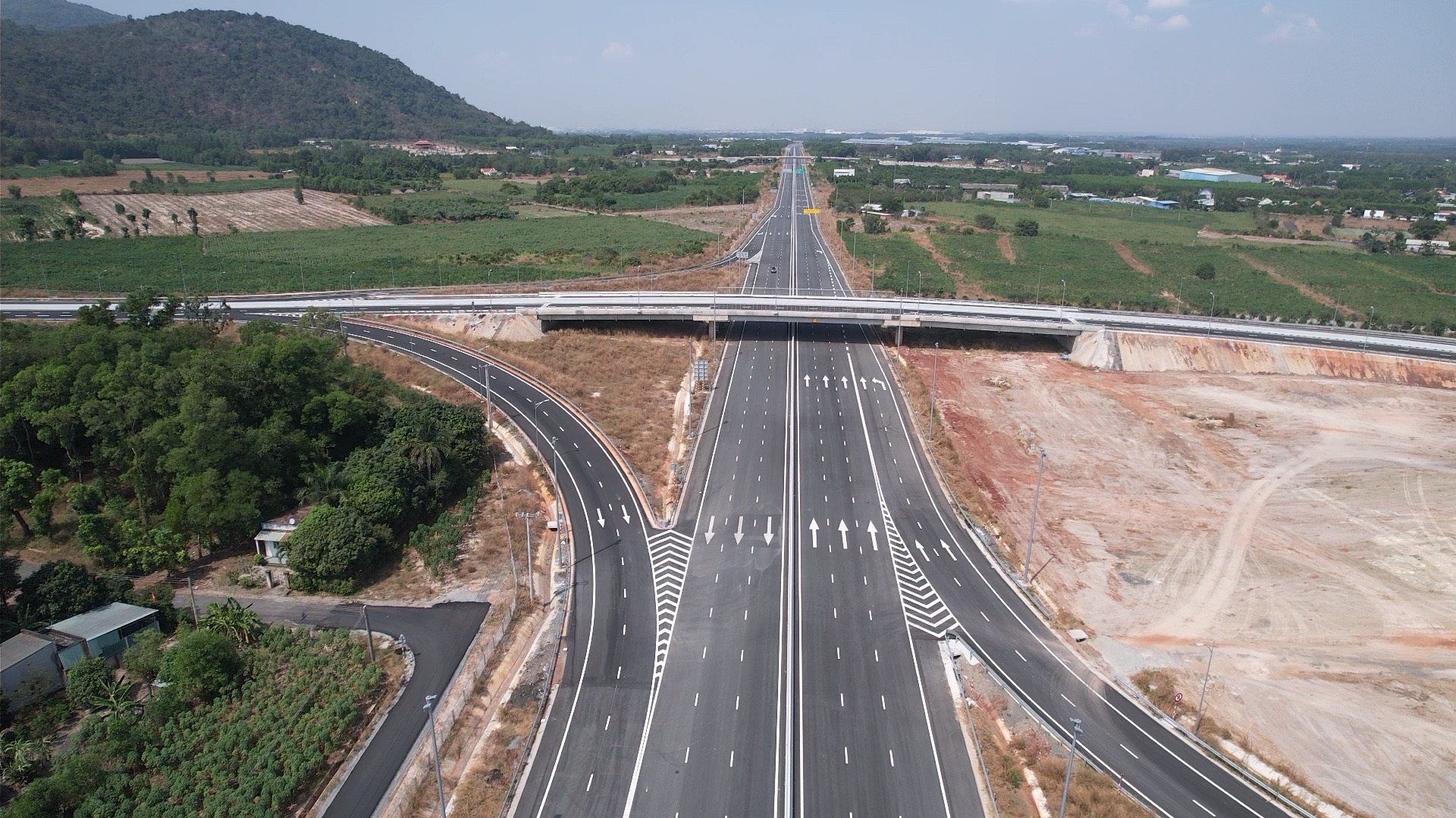 Cận cảnh dự án thành phần 3 đường cao tốc biên hòa - Vũng Tàu 2026 - Ảnh 2.