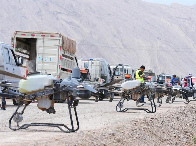 "Mỏ vàng" giữa lòng sa mạc: Quốc gia cạnh Việt Nam biến "biển tử thần" thành kho báu cho hơn 1,4 tỷ người- Ảnh 2.