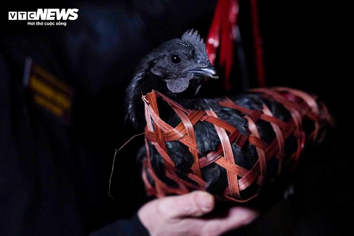 Khám phá chợ âm dương độc đáo, họp duy nhất mỗi năm 1 lần lúc nửa đêm- Ảnh 15.