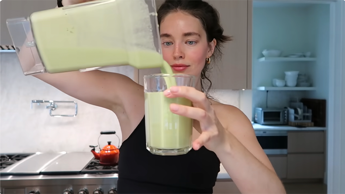 Thiên thần Victoria's Secret giảm 18kg sau sinh mà vẫn ăn đủ 3 bữa 1 ngày- Ảnh 3.