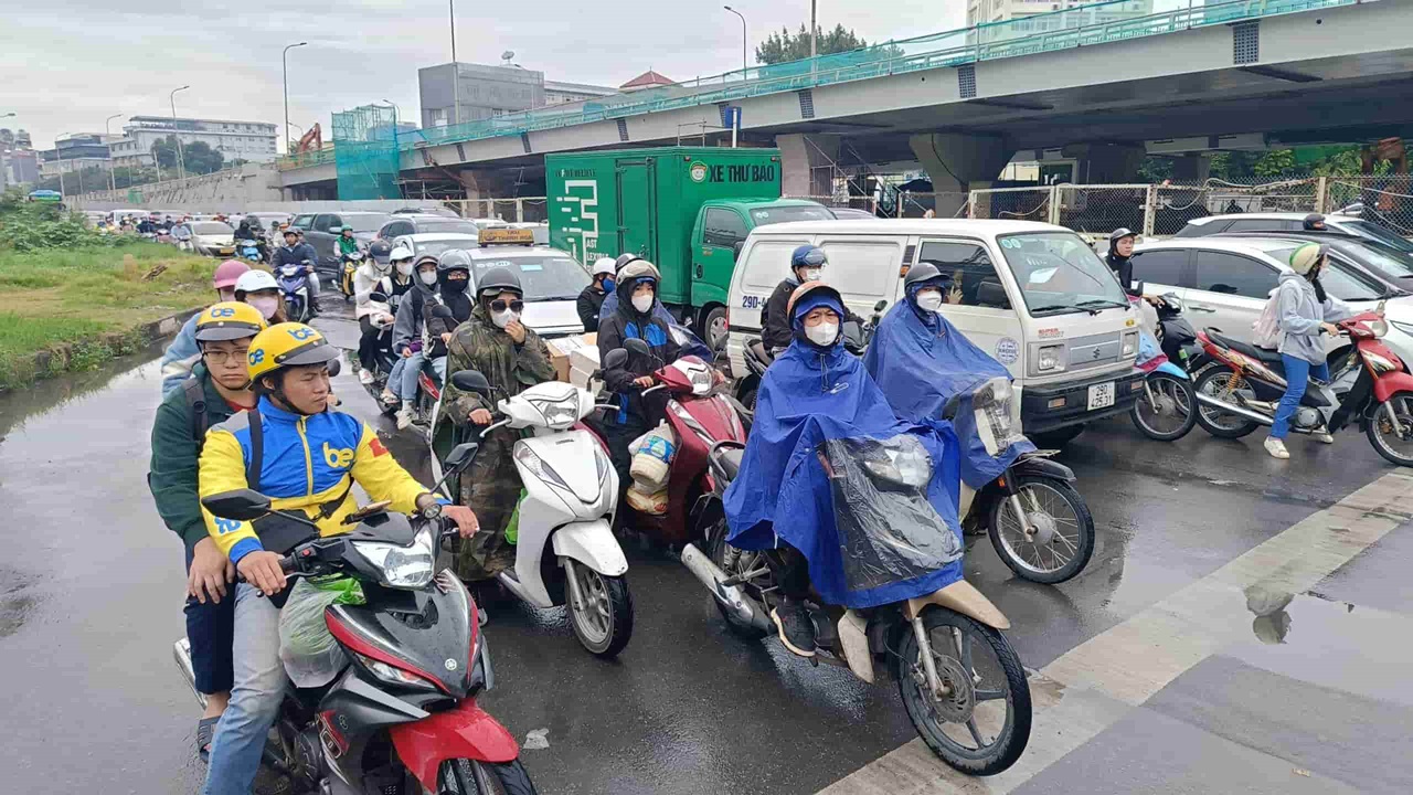 Ngày mai, miền Bắc xuất hiện mưa rào- Ảnh 1.