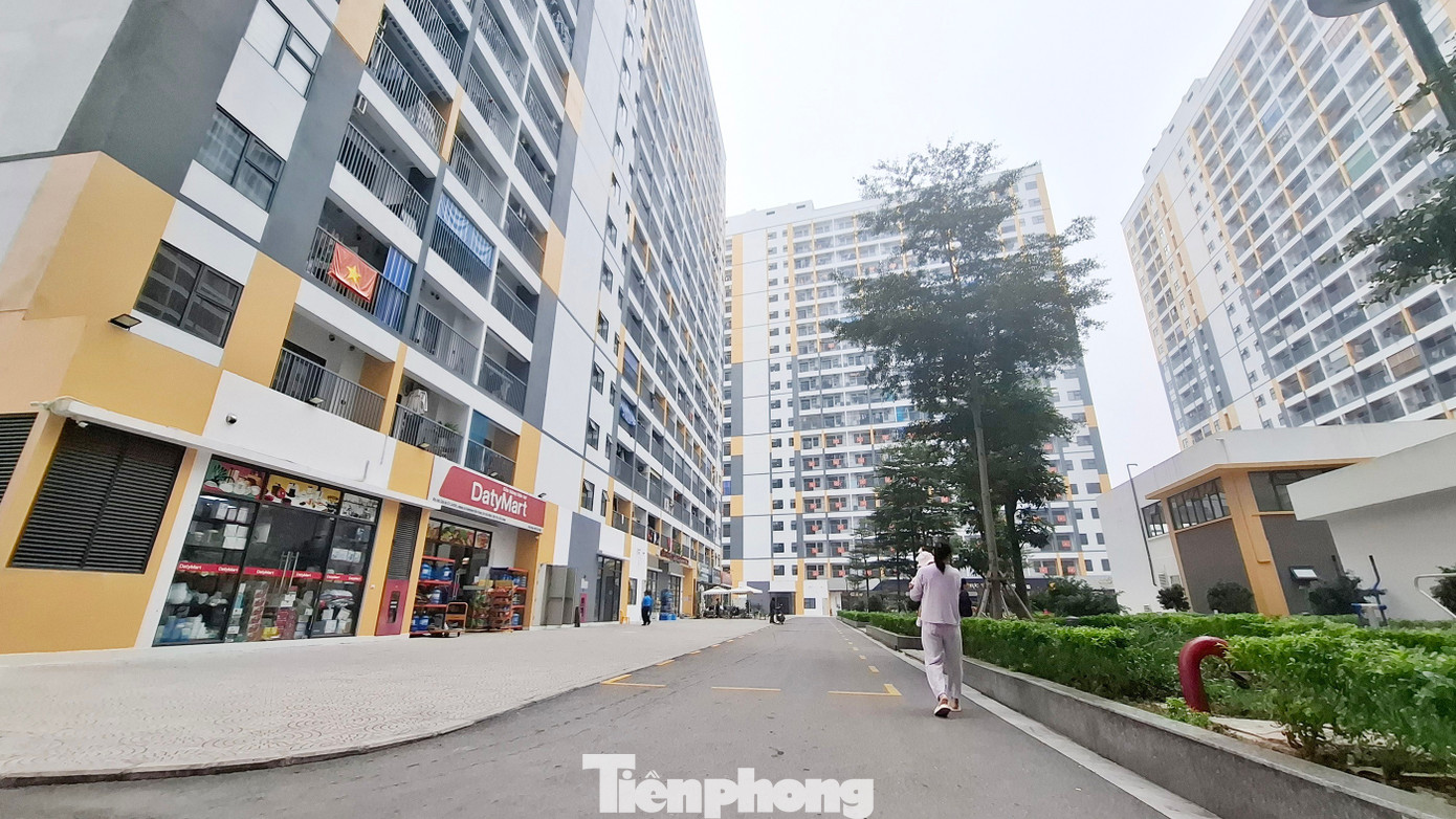 Công an cảnh báo ‘suất nội bộ’ nhà ở xã hội: Tiền mất, nhà không thấy- Ảnh 1.