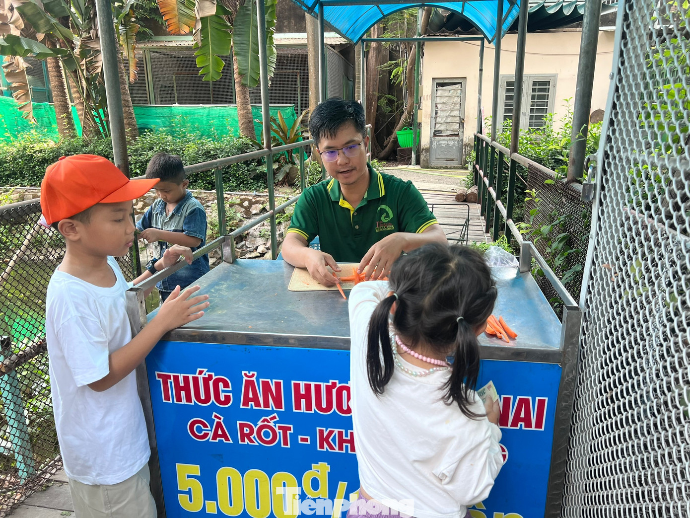 Thảo Cầm Viên Sài Gòn chật kín người du xuân- Ảnh 7.