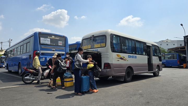 Cửa ngõ TP.HCM thông thoáng ngày mùng 6 Tết- Ảnh 3.