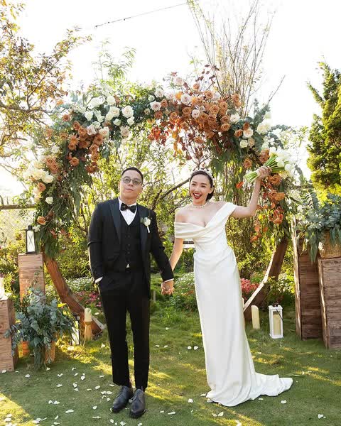 Netizen nhờ tư vấn chuyện cố chấp yêu nhưng bị mẹ cấm, Tóc Tiên: "Mình không có tư cách trả lời câu này"- Ảnh 4. Netizen nhờ tư vấn chuyện cố chấp yêu nhưng bị mẹ cấm, Tóc Tiên: "Mình không có tư cách trả lời câu này"- Ảnh 4.