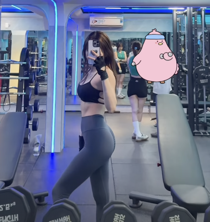 Mỹ nhân quay lưng bước đi để lộ suối tóc dưới nắng, netizen khen hết lời- Ảnh 6.