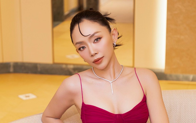 Netizen nhờ tư vấn chuyện cố chấp yêu nhưng bị mẹ cấm, Tóc Tiên: "Mình không có tư cách trả lời câu này"- Ảnh 3. Netizen nhờ tư vấn chuyện cố chấp yêu nhưng bị mẹ cấm, Tóc Tiên: "Mình không có tư cách trả lời câu này"- Ảnh 3.