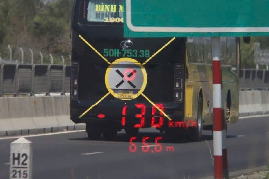 Cao tốc từ TPHCM đến Nha Trang tiếp tục bắn tốc độ, người dân lưu ý - Ảnh 1.