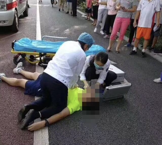 Nam kế toán ngã quỵ khi đang chạy bộ, phát hiện suy thận nặng vì sống “healthy” nhưng uống cà phê kiểu này- Ảnh 1.