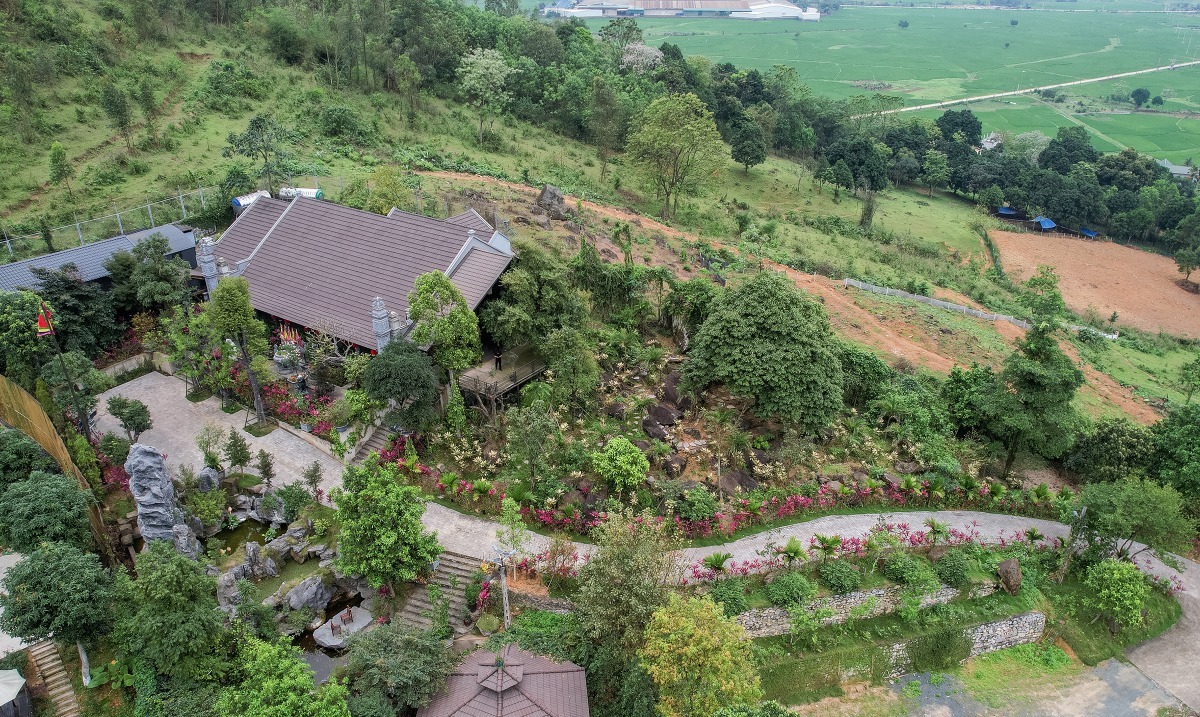 Nữ NSND trẻ nhất Việt Nam đón Tết rực rỡ trong biệt phủ 8000m²- Ảnh 5.