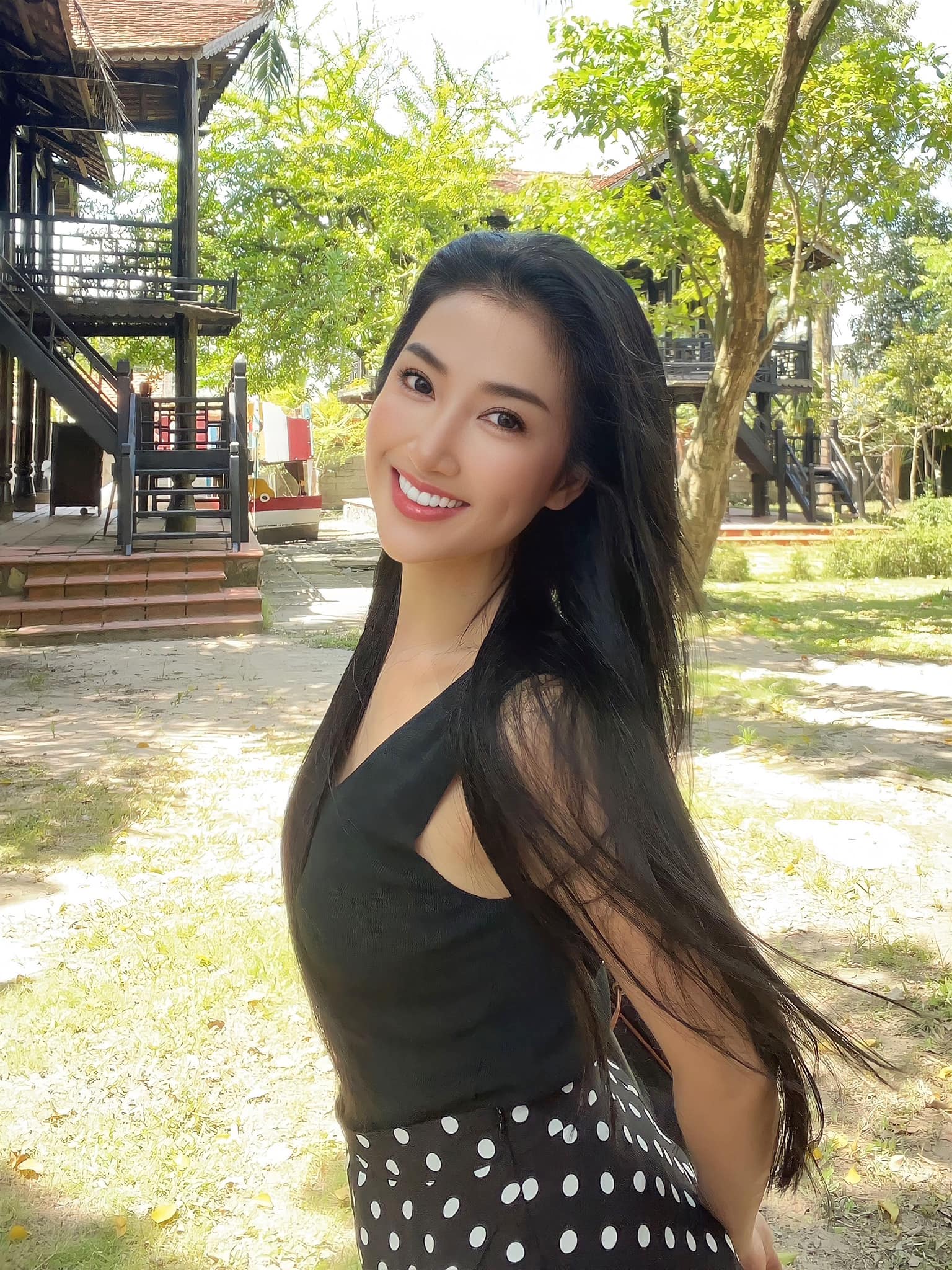 Tuổi 42 của mỹ nhân đẹp nhất miền Tây- Ảnh 16.