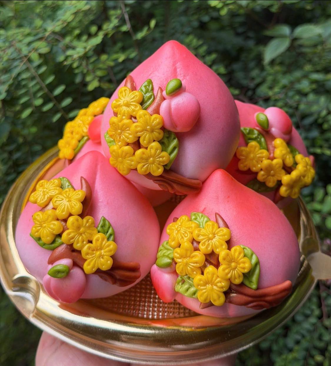 Mâm cúng vía Thần Tài chuẩn chỉnh nhất: Chỉ cần sắm đủ những món này, cả năm làm ăn trúng mánh, lộc lá đầy nhà!- Ảnh 7.