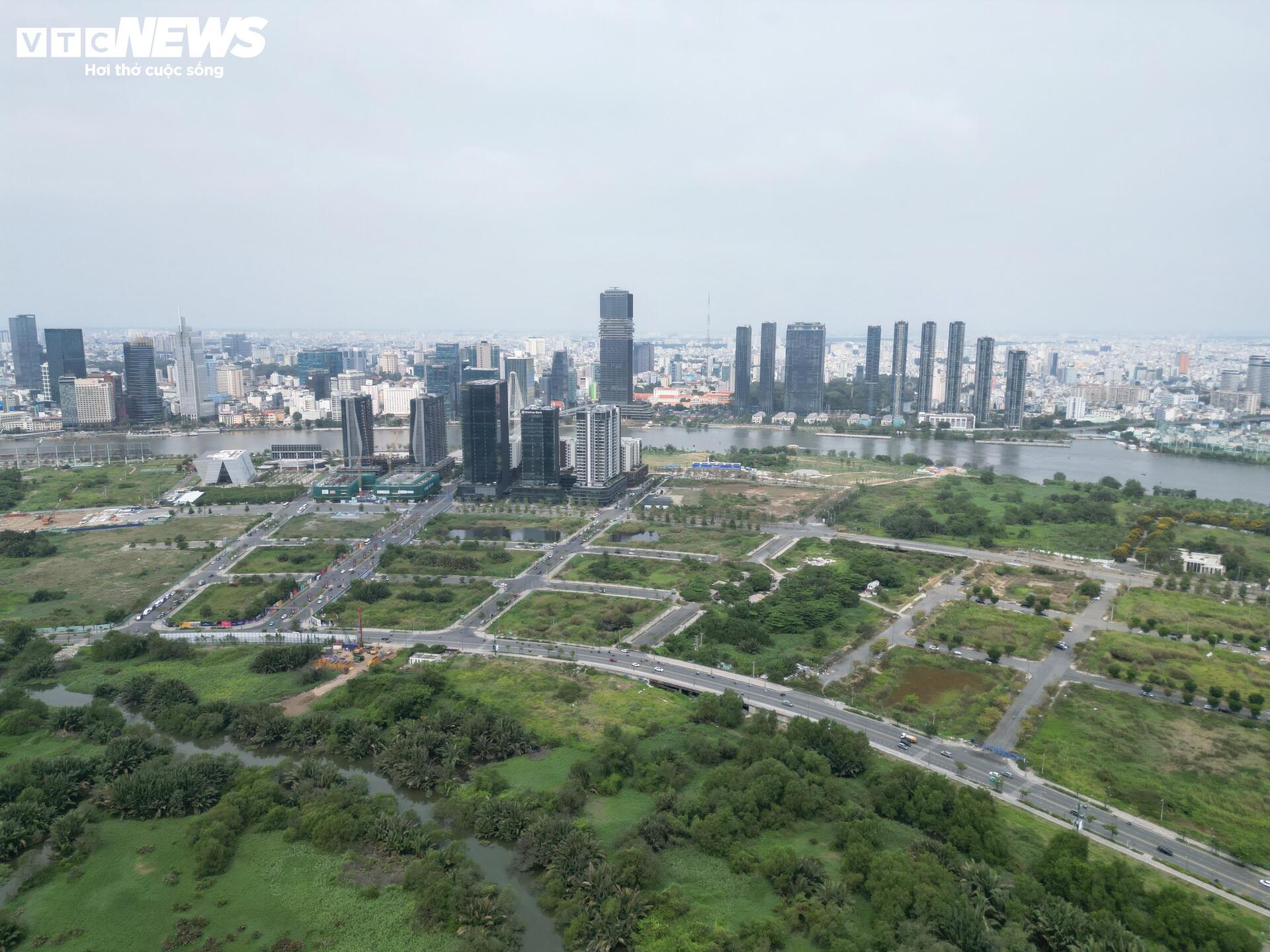 Cận cảnh khu 'đất vàng' được đề xuất xây tháp 99 tầng cao nhất Việt Nam- Ảnh 8.