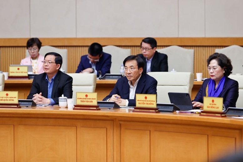 Khẩn trương trình ban hành Chỉ thị của Thủ tướng đôn đốc thực hiện nhiệm vụ trọng tâm sau Tết- Ảnh 7.