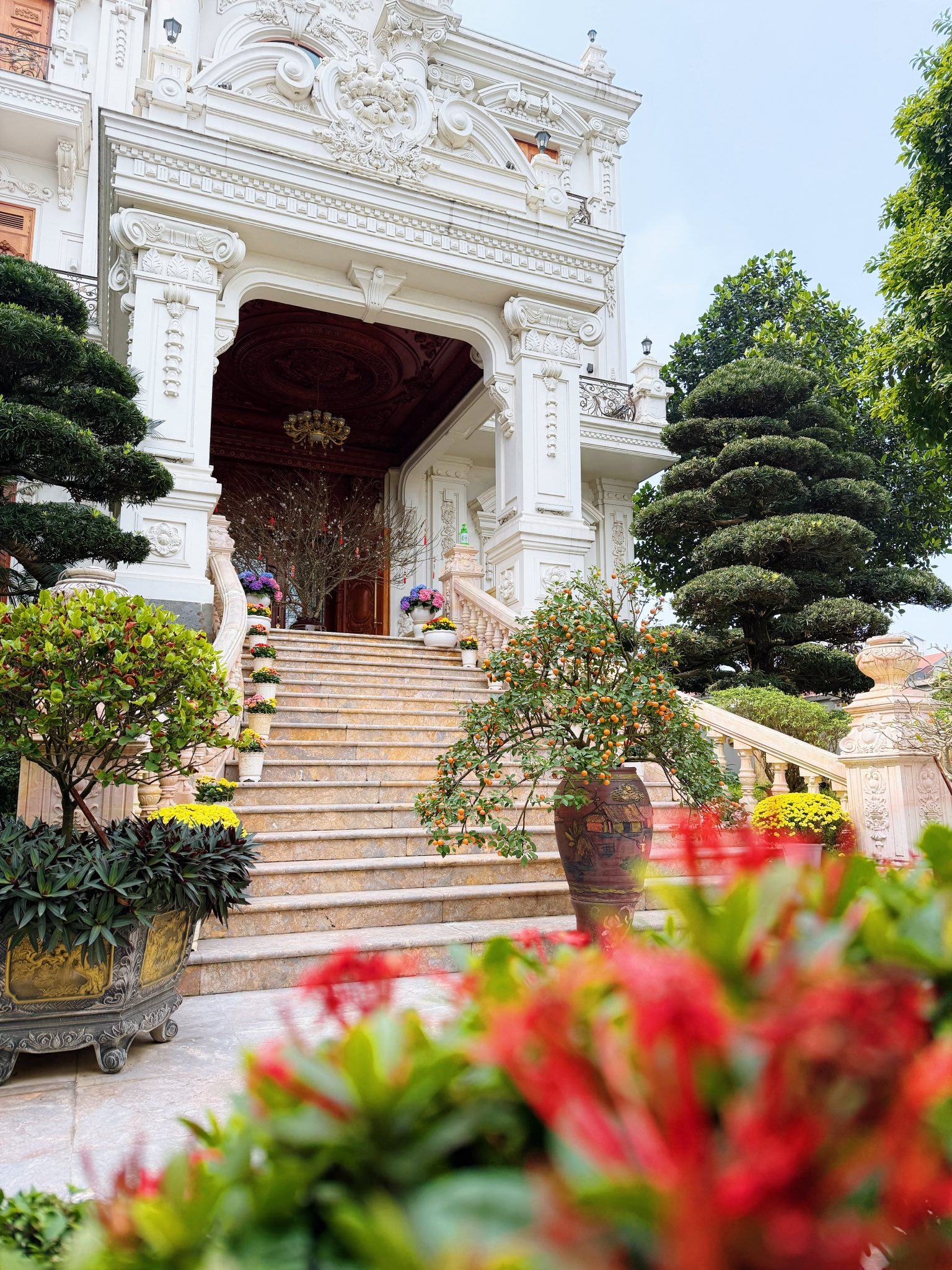 Câu trả lời chất ngầu của phú bà Hà Nội khi được hỏi "Ăn Tết nhà chồng chắc nó buồn lắm"- Ảnh 6.