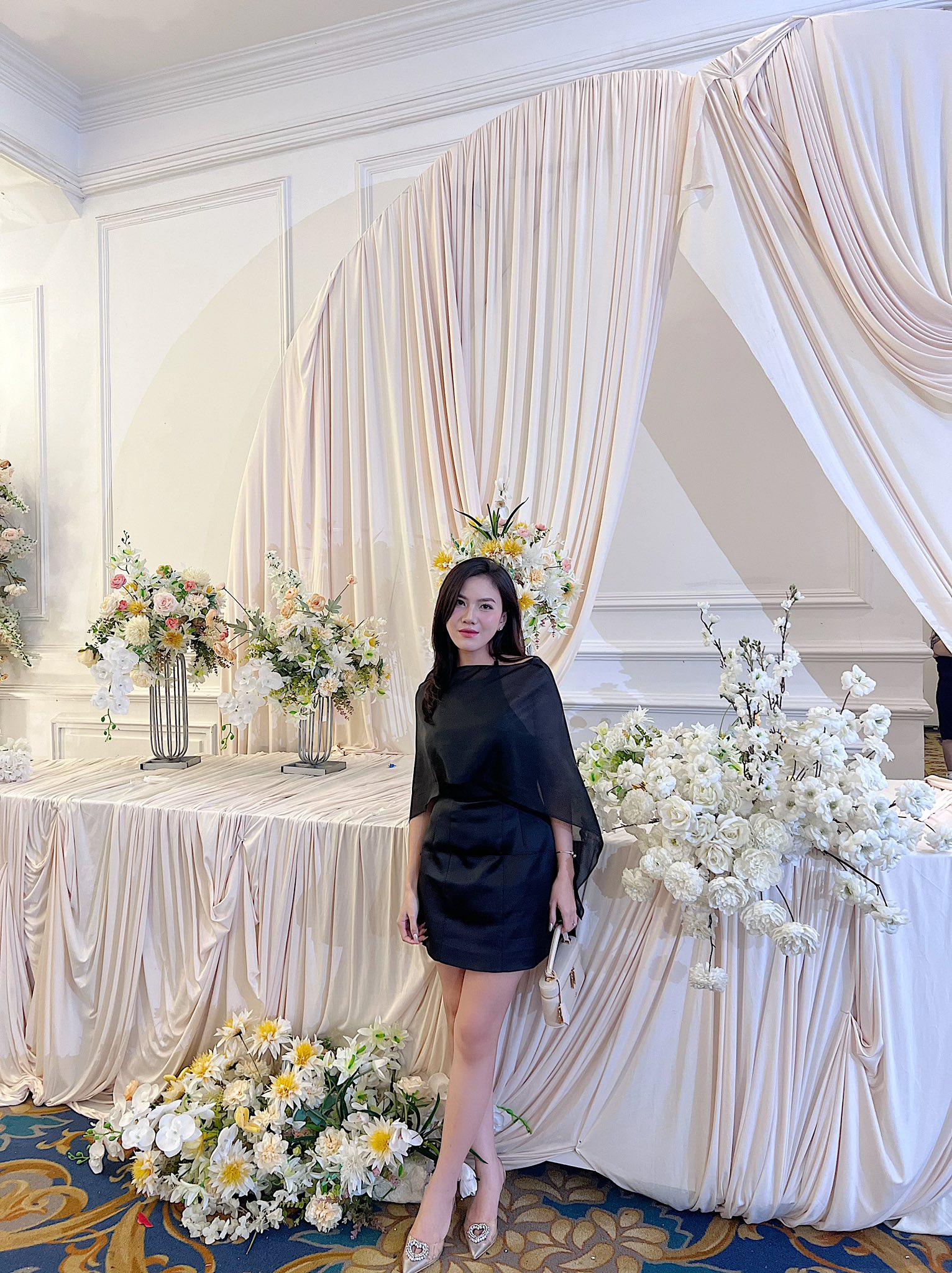 4 mỹ nhân số hưởng, cưới chồng được sở hữu luôn tiệm vàng - Ảnh 5.