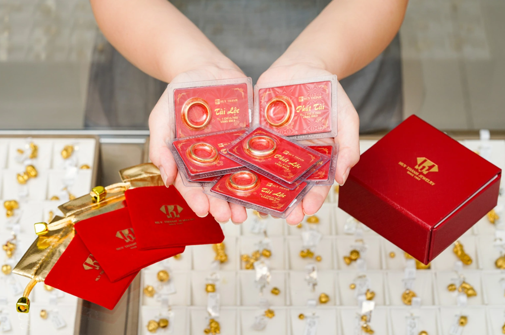 Nhìn người ta mua vàng cũng FOMO muốn cầm tiền đi mua: Chuyên gia nói thẳng!- Ảnh 3.