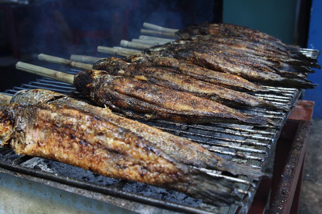 Không phải thịt quay, đây mới là món "đắt hàng nhất" ngày vía Thần Tài: Nhiều nhà chưa biết để mua về cúng - Ảnh 4.