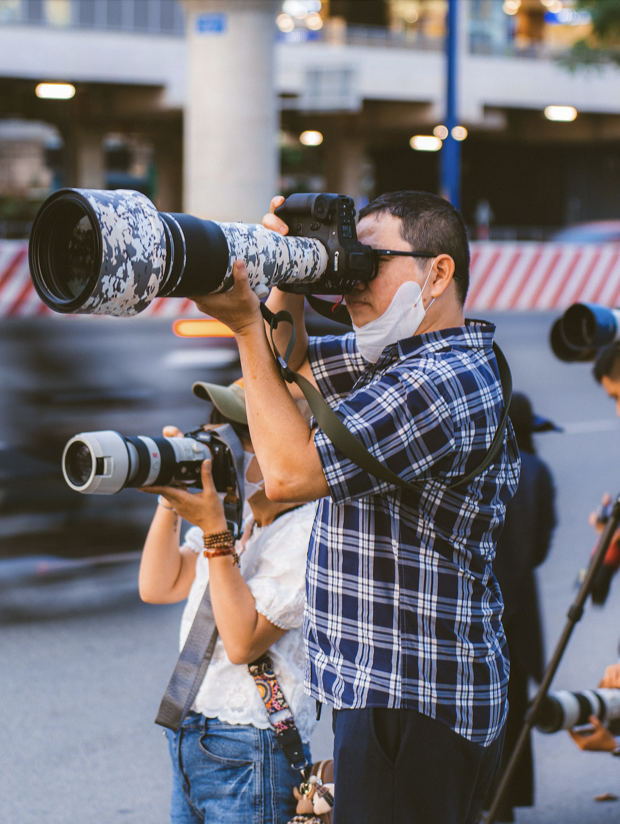 Mặt trời “mở fan meeting” tại Việt Nam khiến nửa giới nhiếp ảnh Sài Gòn vác tài sản trăm triệu ra chầu chực - Ảnh 10.