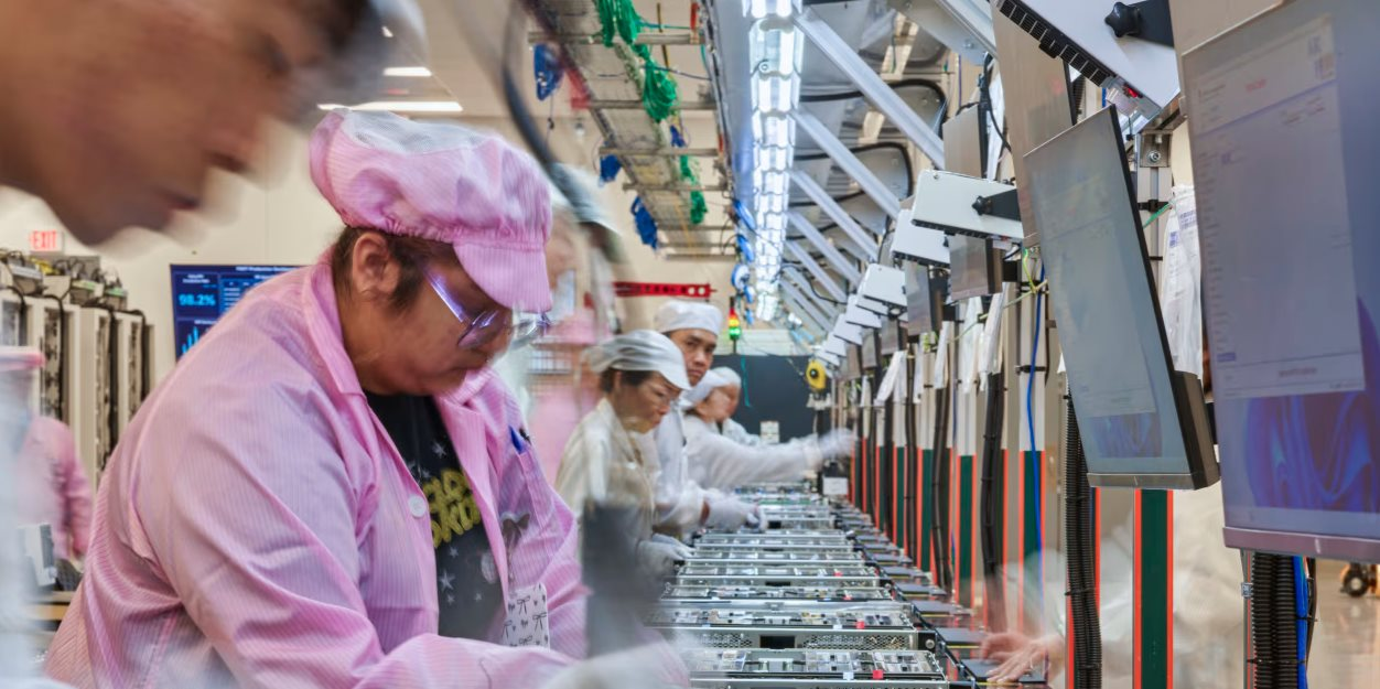 Kế hoạch dần ‘rời xa châu Á’ trị giá 600 tỷ USD của Apple- Ảnh 1.