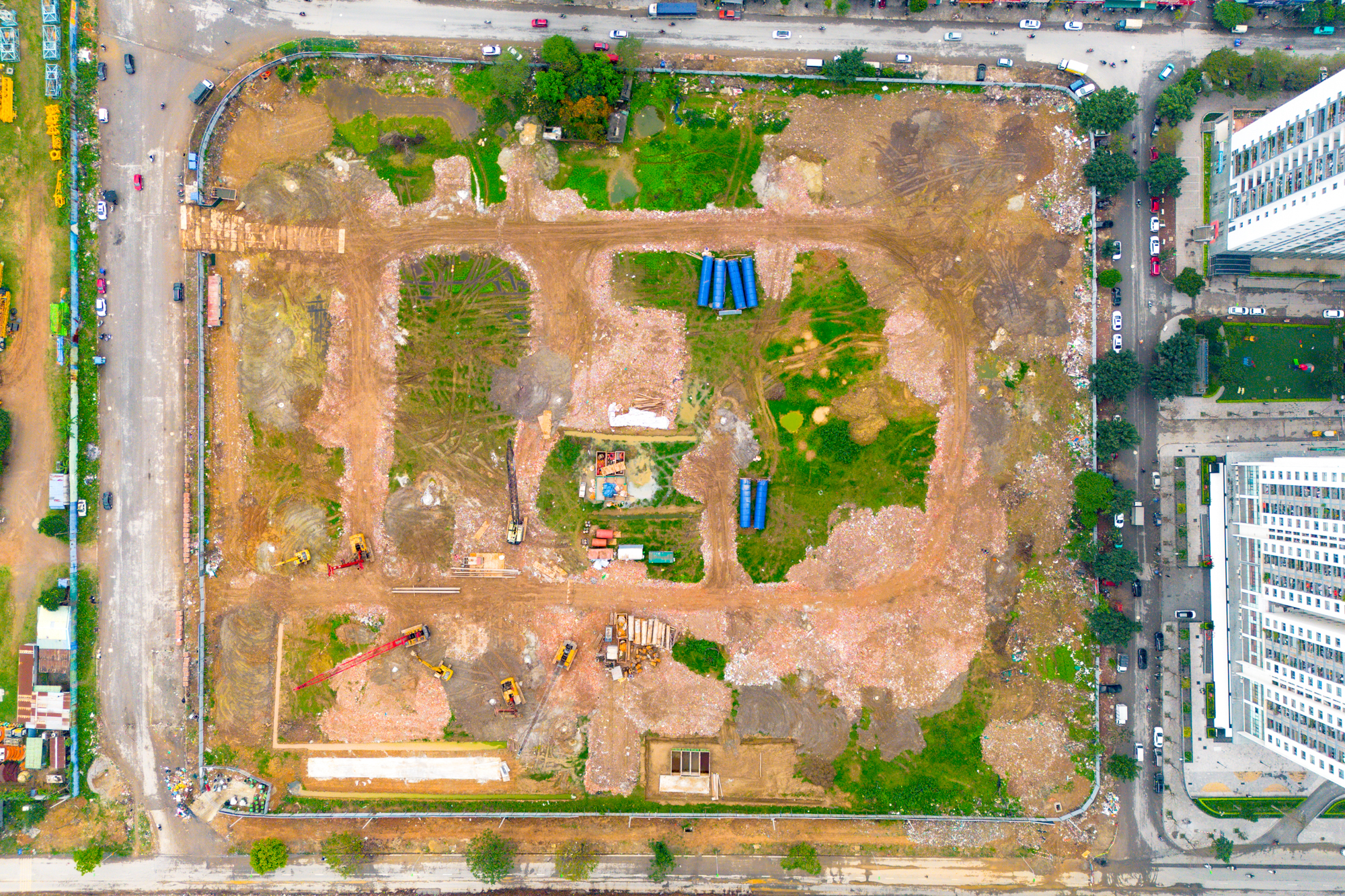 Toàn cảnh 6 toà chung đang rầm rầm xây dựng của MIK tại Nam An Khánh: Giá dự kiến 100 triệu đồng/m2, môi giới cắm chốt xung quanh - Ảnh 3.