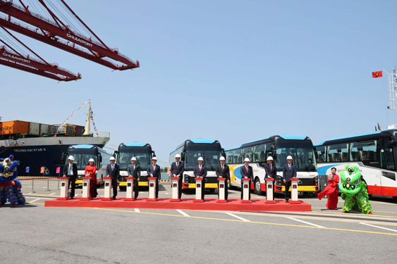 "Sếu đầu đàn" tăng tốc, dẫn nhịp tăng trưởng- Ảnh 1.