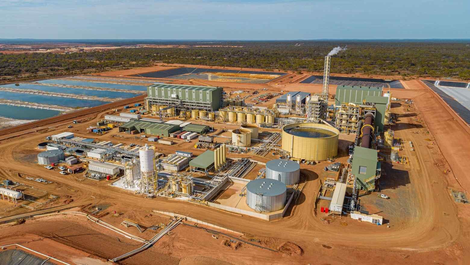 Trung Quốc siết chặt xuất khẩu đất hiếm: một DN hưởng lợi lớn, lợi nhuận tăng 13 lần- Ảnh 1.