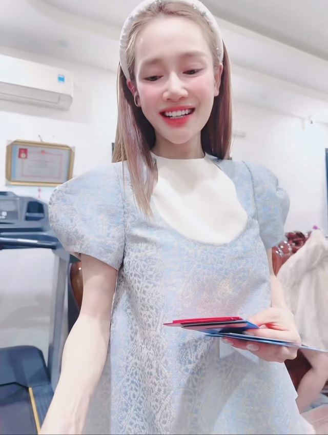 Đáng lo cho Nhã Phương- Ảnh 1.