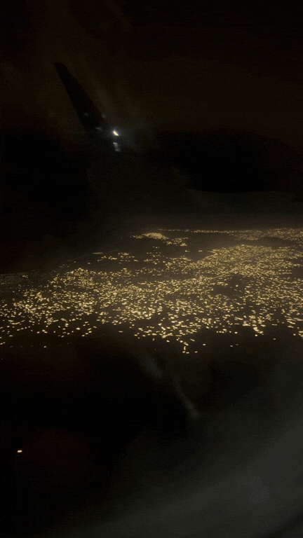 Cảnh tượng phi thường nhìn từ máy bay hóa ra là đặc sản Việt Nam! - Ảnh 2.