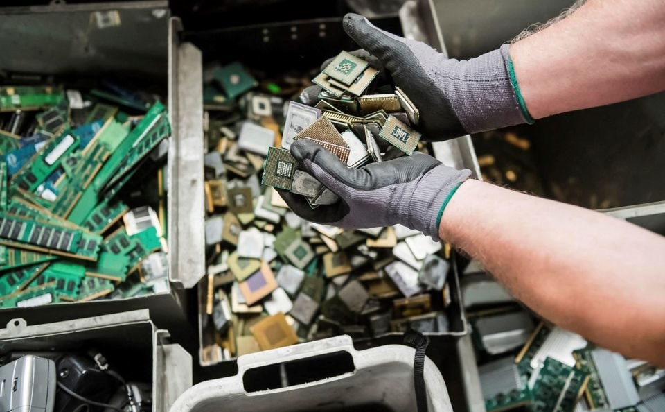 Tìm ra phương pháp khai thác 'kho báu' tỷ đô từ bãi rác đô thị - Ảnh 3.