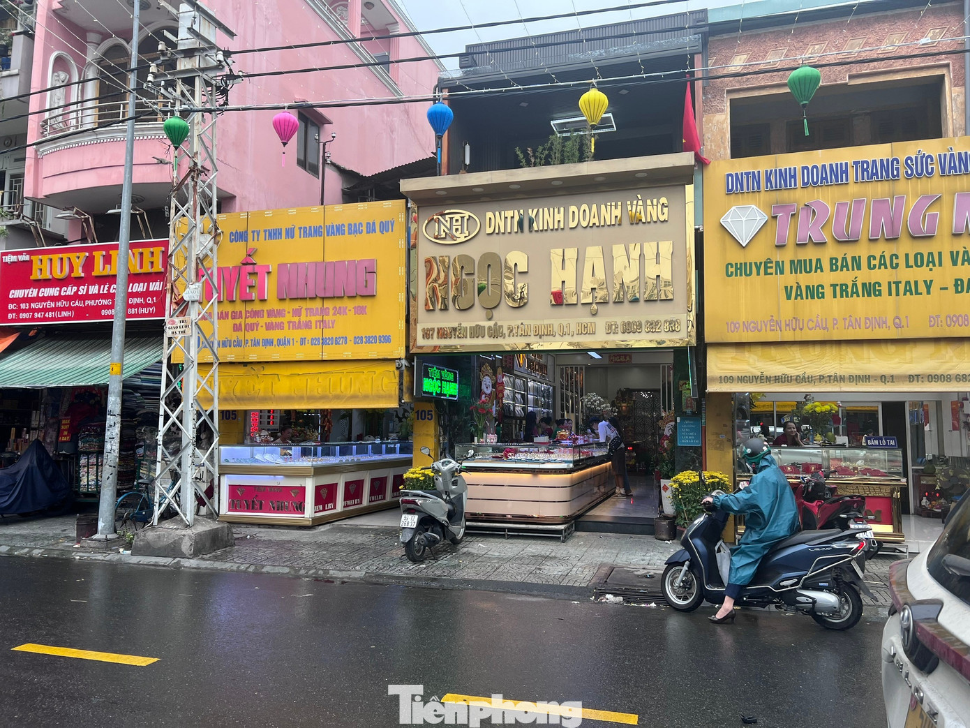 'Phố vàng bạc' sầm uất bỗng dưng vắng tanh vắng ngắt ngày Vía Thần tài- Ảnh 1.