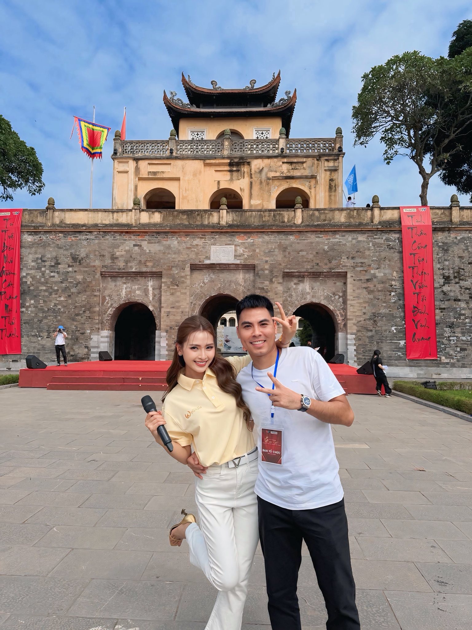 Người trong bức ảnh 8 năm trước của MC Mù Tạt giờ là chồng cô - Ảnh 6.