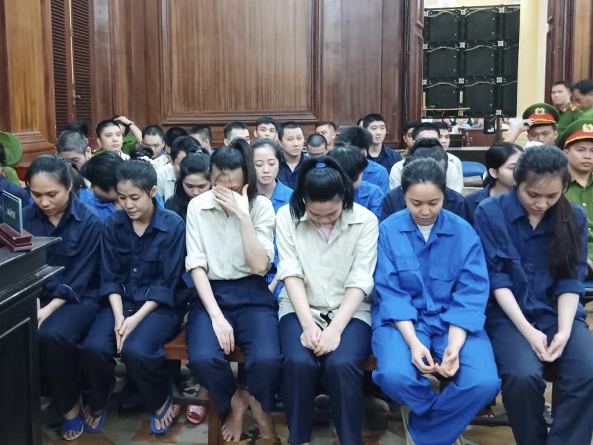 Cú lừa thẻ tín dụng quy mô lớn - Ảnh 1.