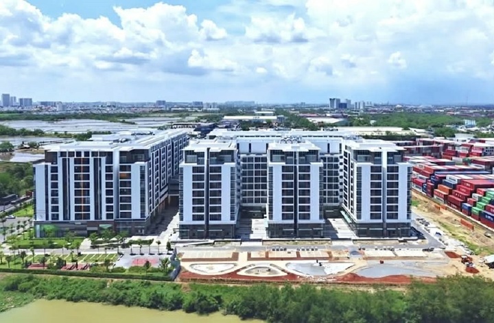 Nguồn cung nhà ở xã hội TP.HCM tăng, người thu nhập thấp vẫn khó mua?- Ảnh 1.