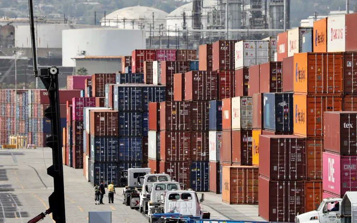 Chính phủ Mỹ đối mặt áp lực hoàn thuế hàng trăm tỷ USD - Ảnh 1.