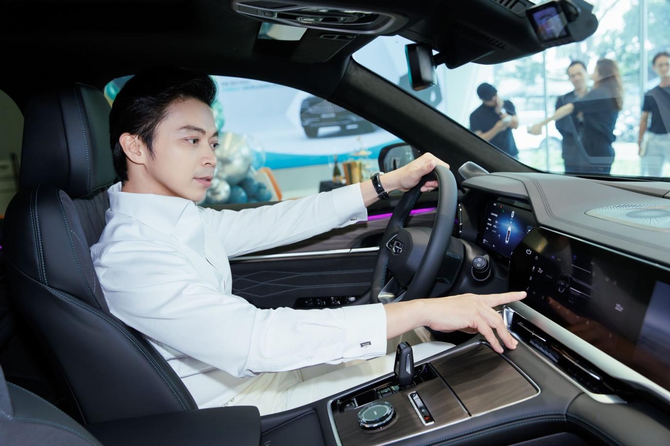 Geely Monjaro định nghĩa lại SUV hạng sang bằng cấu hình khủng và mức giá sốc - Ảnh 2.