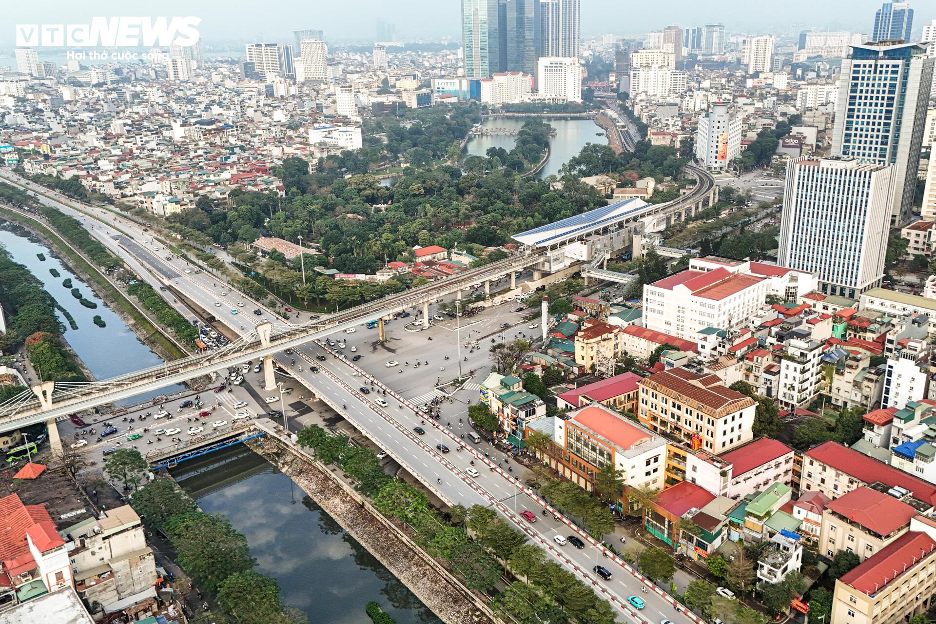 Hiện trạng đường Láng trước đề xuất mở rộng lên gần 54m- Ảnh 12.