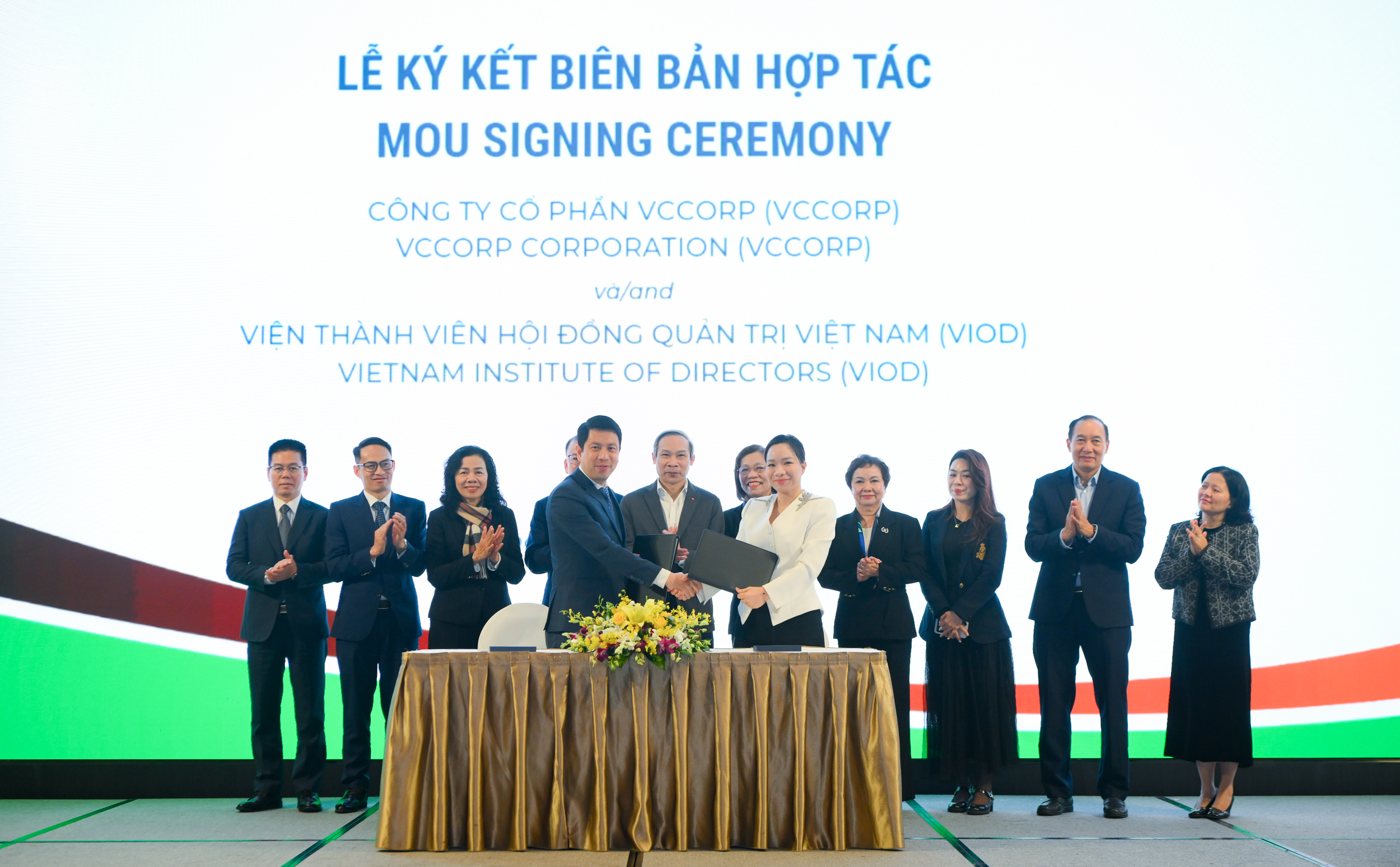 VIOD bắt tay VNX và VCCorp: Thiết lập "kiềng ba chân" thúc đẩy minh bạch hóa thị trường vốn- Ảnh 2.