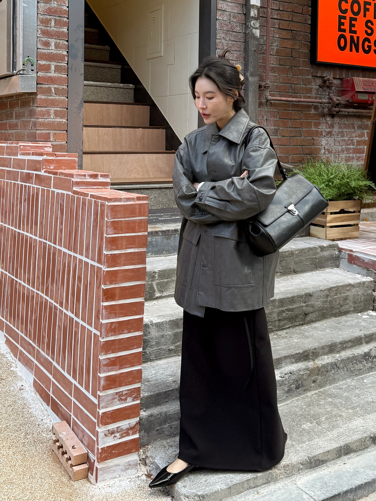 Trong muôn vàn mẫu chân váy, đây là 4 kiểu sang trọng nhất- Ảnh 3.