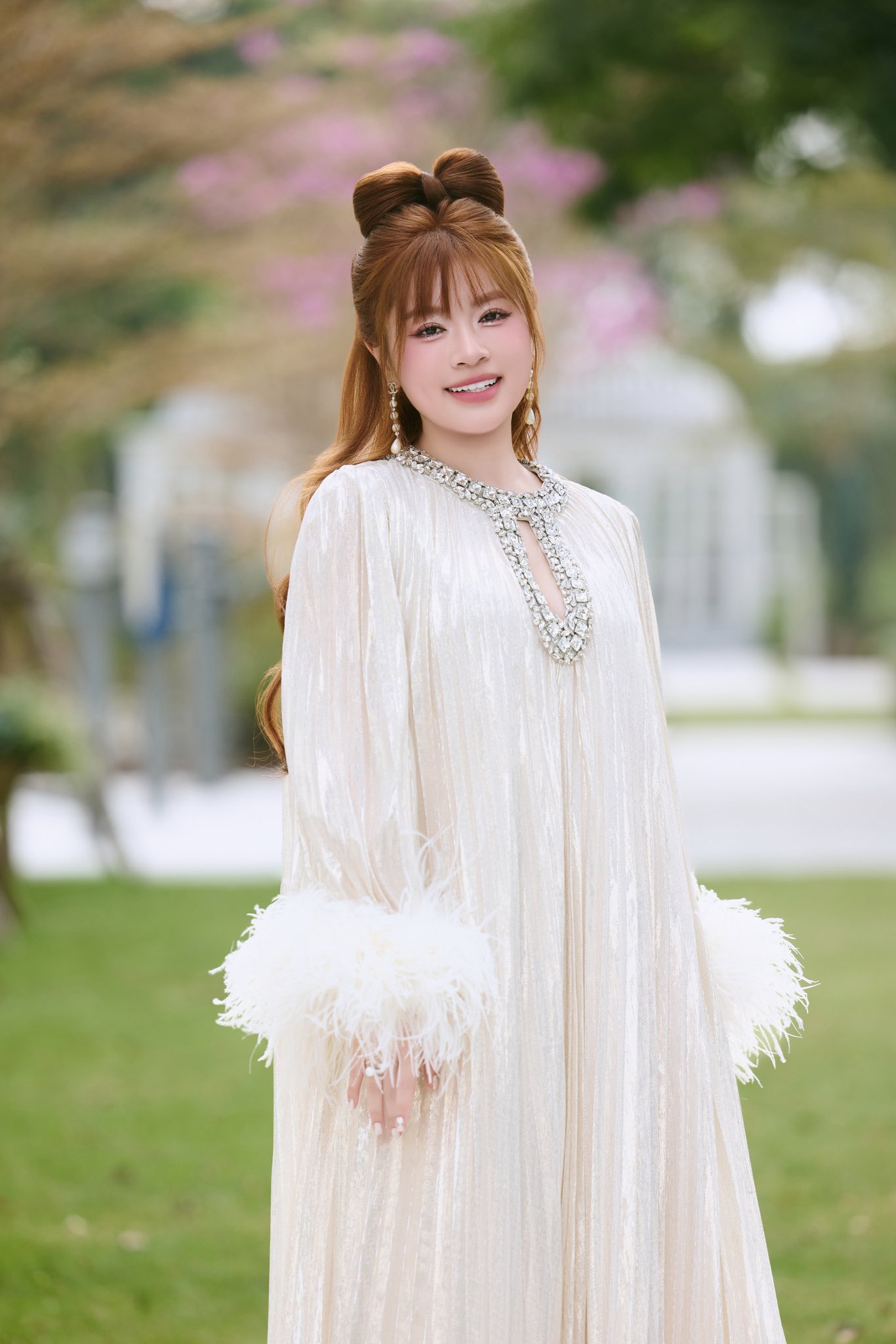 Nữ ca sĩ xinh đẹp được chồng yêu chiều nhất nhì Việt Nam- Ảnh 2.